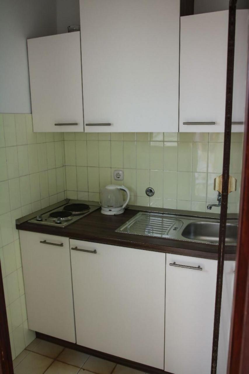 Apartments Zdravko - 150 M From Sandy Beach Duce Exterior photo